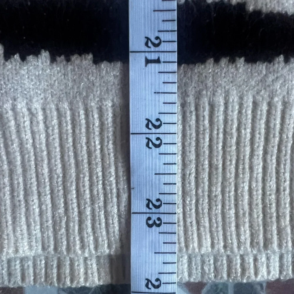 Superdown Zendaya V-Neck Sweater Cream Brown Size S - Picture 9 of 10